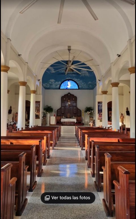 Iglesia Santa Rosa de Lima interior 1